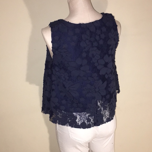 ❤️Anthropology Maeve navy lace blouse - Picture 2 of 4